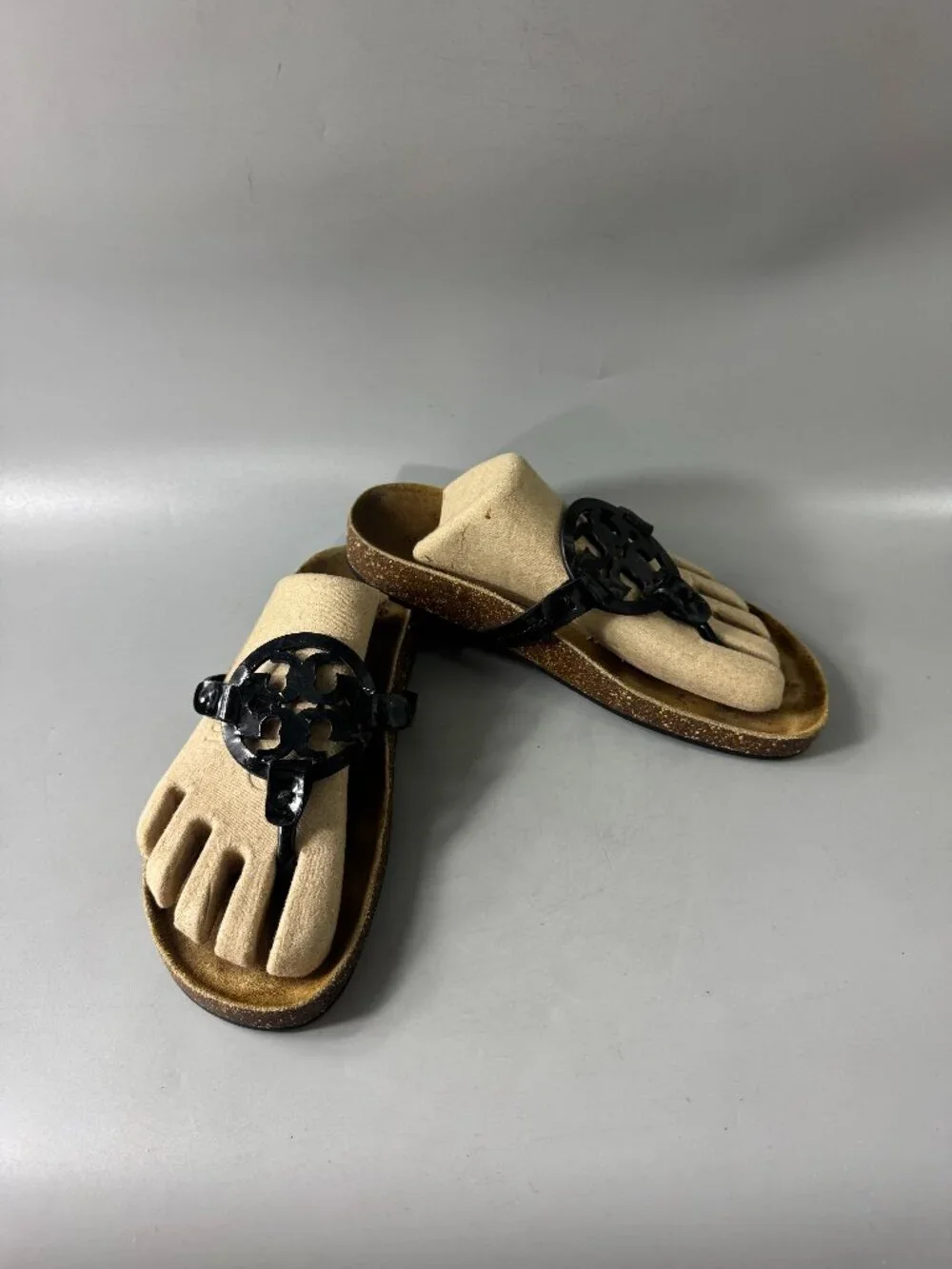 Tory Burch Miller Cloud Patent Cork Black Thong Sandals, Size 8